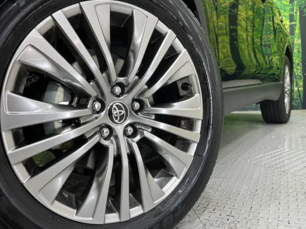 2024 Toyota Harrier — photo 9 | Tuminion Kenya