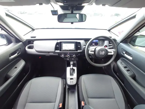 2020 Honda Fit — photo 3 | Tuminion Kenya