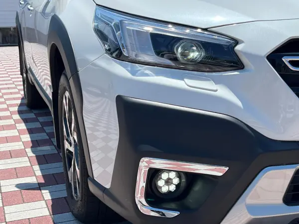 2023 Subaru Legacy Outback — photo 8 | Tuminion Kenya