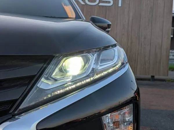 2019 Mitsubishi Eclipse Cross — photo 8 | Tuminion Kenya