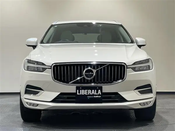 2021 Volvo Xc60 — photo 9 | Tuminion Kenya