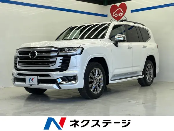 2023 Toyota Landrcuiser 300 — photo 1