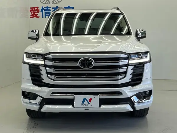2023 Toyota Landrcuiser 300 — photo 9 | Tuminion Kenya