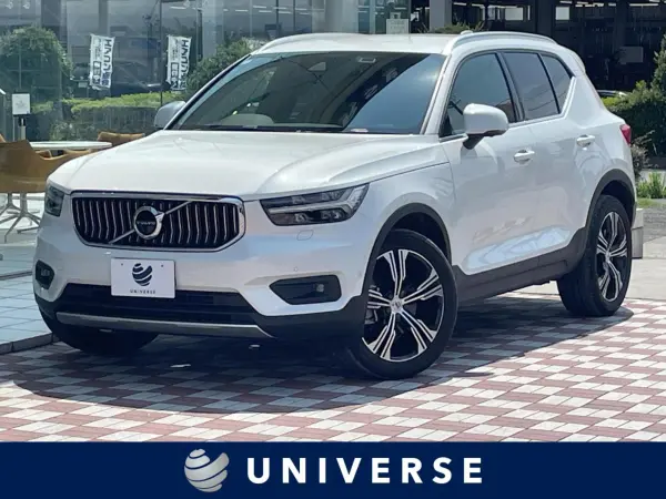 2021 Volvo Xc40 — photo 1