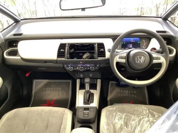 2026 Honda Fit — photo 8 | Tuminion Kenya