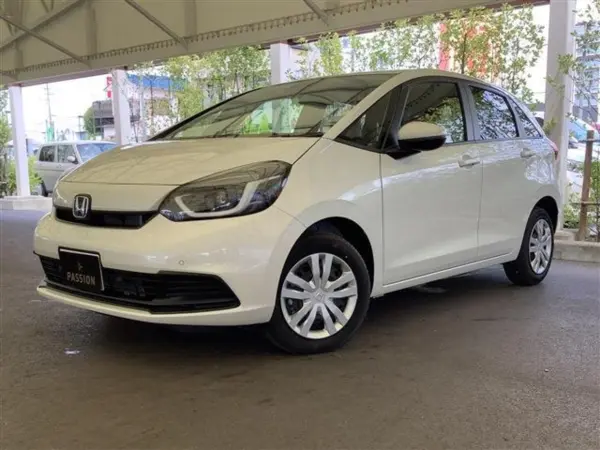 2025 Honda Fit — photo 2 | Tuminion Kenya
