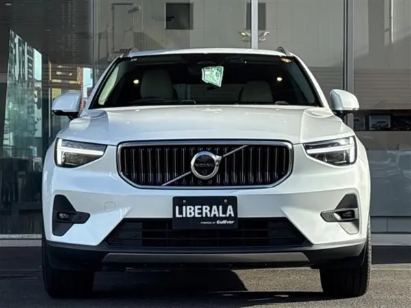 2024 Volvo Xc40 — photo 8 | Tuminion Kenya