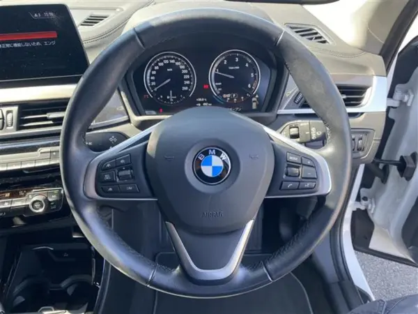 2021 Bmw X1 — photo 3 | Tuminion Kenya