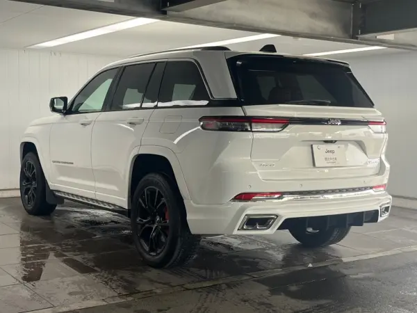 2024 Jeep Grand Cherokee — photo 2 | Tuminion Kenya