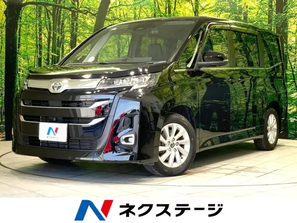 2023 Toyota Noah — photo 1