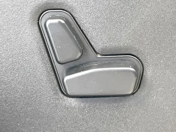 2018 Jeep Grand Cherokee — photo 3 | Tuminion Kenya