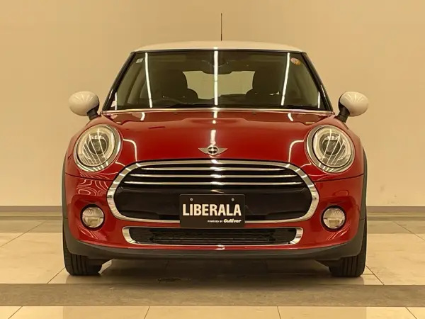 2018 Mini Cooper — photo 8 | Tuminion Kenya