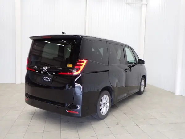 2024 Toyota Noah — photo 7 | Tuminion Kenya