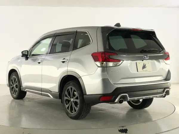 2021 Subaru Forester — photo 3 | Tuminion Kenya