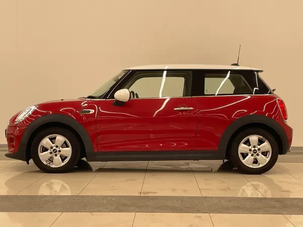 2019 Mini Cooper — photo 9 | Tuminion Kenya