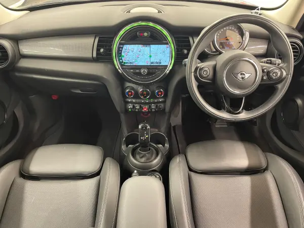 2019 Mini Cooper — photo 1