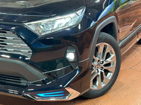 2025 Toyota  Rav4 — photo 8 | Tuminion Kenya