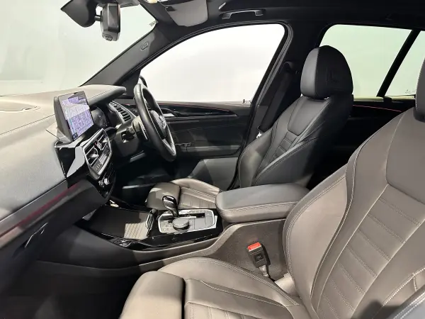2024 Bmw X3 — photo 8 | Tuminion Kenya