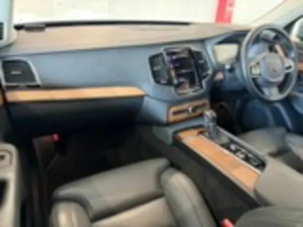 2020 Volvo Xc90 — photo 3 | Tuminion Kenya