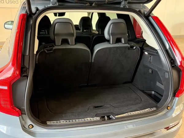 2020 Volvo Xc90 — photo 8 | Tuminion Kenya