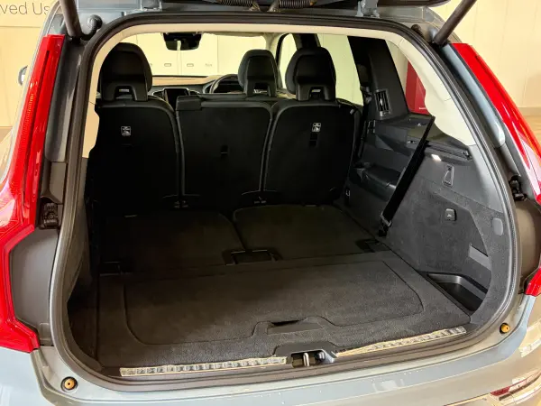2020 Volvo Xc90 — photo 9 | Tuminion Kenya