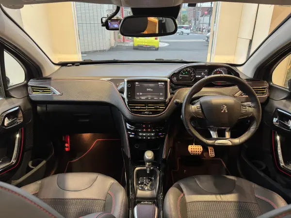 2018 Peugeot 2008 — photo 7 | Tuminion Kenya
