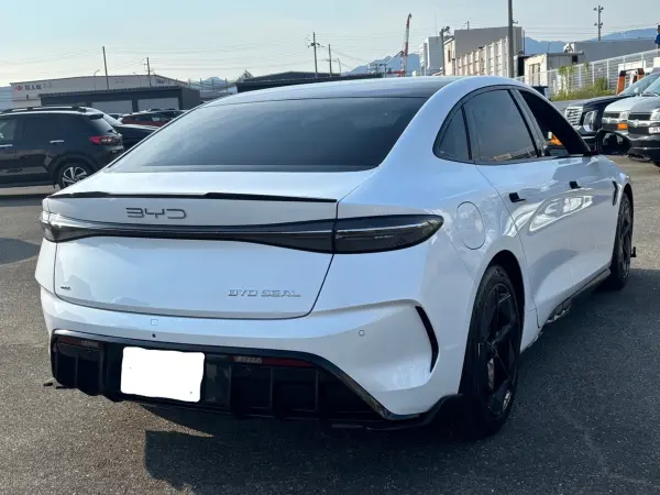 2025 Byd Seal — photo 3 | Tuminion Kenya