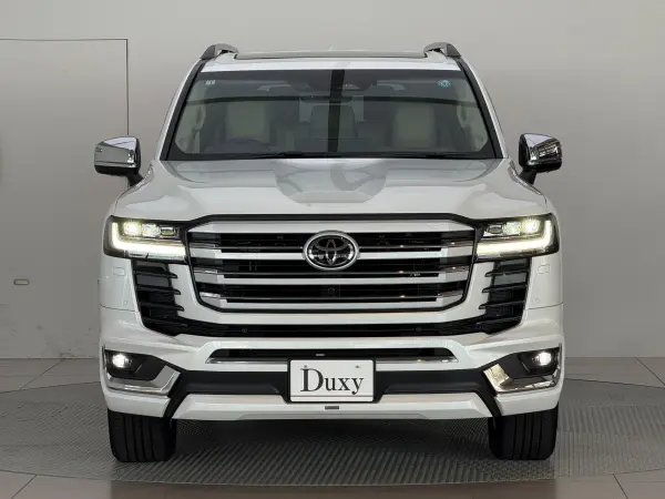 2026 Toyota Landrcuiser 300 — photo 2 | Tuminion Kenya