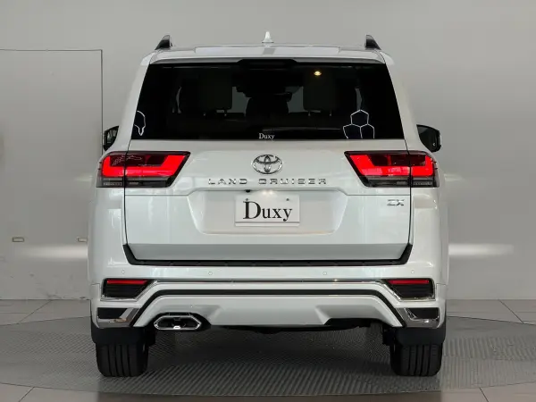 2026 Toyota Landrcuiser 300 — photo 3 | Tuminion Kenya