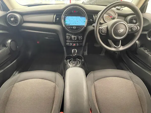2020 Mini Cooper — photo 2 | Tuminion Kenya