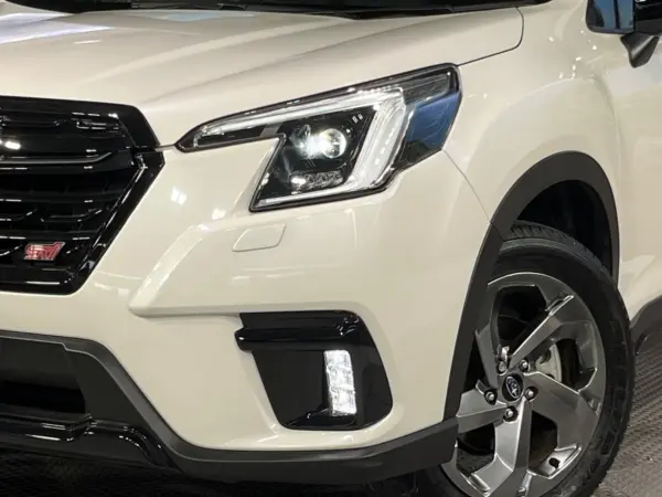 2022 Subaru Forester — photo 8 | Tuminion Kenya