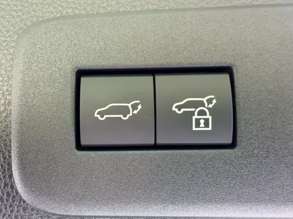 2025 Land Cruiser 250 — photo 7 | Tuminion Kenya