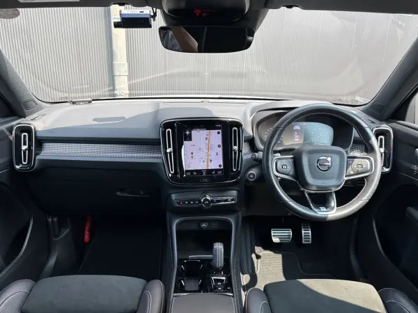 2020 Volvo Xc40 — photo 2 | Tuminion Kenya