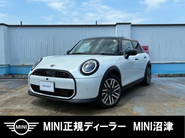 2025 MINI Cooper S 5-Door DCT