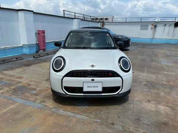 2025 Mini Cooper — photo 2 | Tuminion Kenya