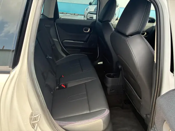 2025 Mini Cooper — photo 9 | Tuminion Kenya