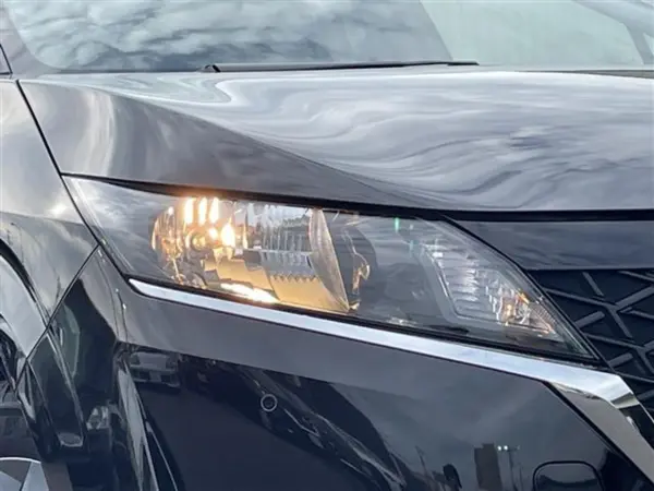 2022 Nissan Note — photo 9 | Tuminion Kenya
