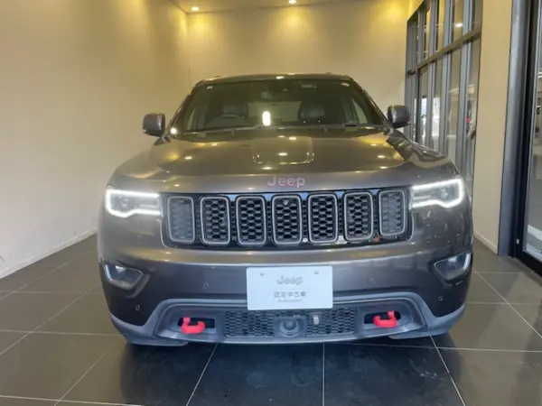 2019 Jeep Grand Cherokee — photo 2 | Tuminion Kenya
