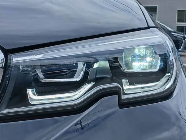2019 Bmw 3 Series — photo 8 | Tuminion Kenya