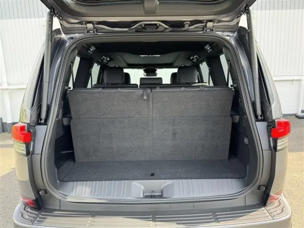 2025 Lexus Gx — photo 7 | Tuminion Kenya