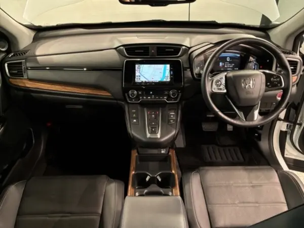 2022 Honda Cr-v — photo 8 | Tuminion Kenya