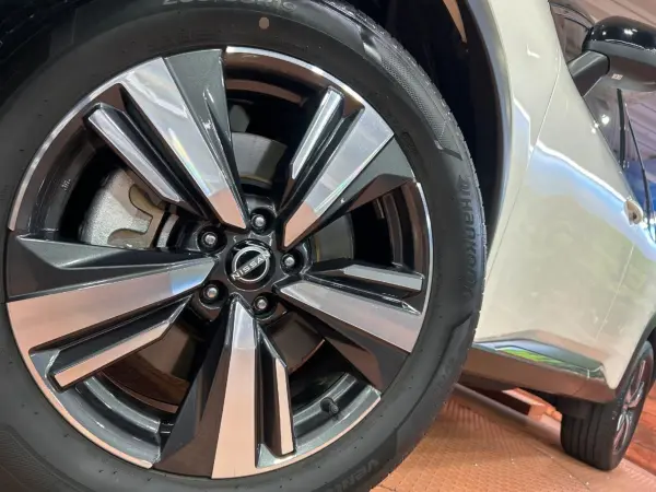 2024 Nissan Xtrail — photo 9 | Tuminion Kenya