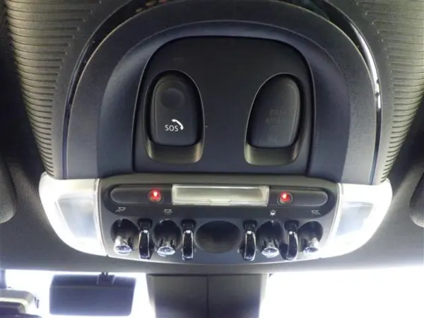 2023 Mini Cooper — photo 2 | Tuminion Kenya