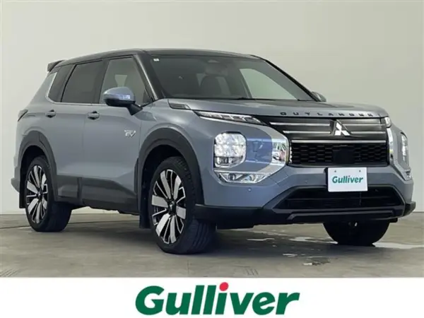 2024 Mitsubishi Outlander — photo 1