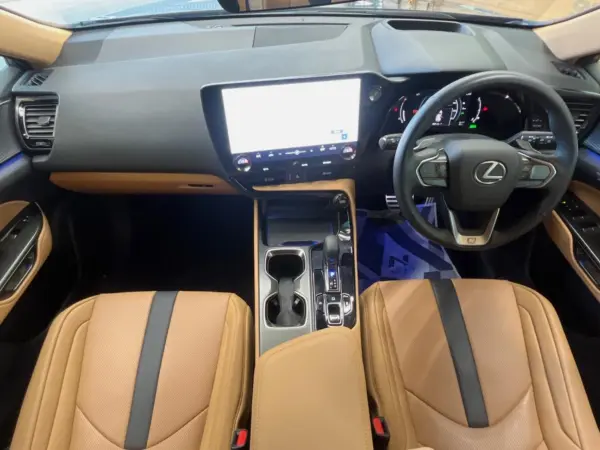 2025 Lexus Nx — photo 2 | Tuminion Kenya
