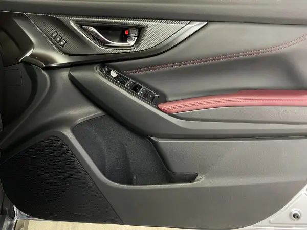 2020 Subaru Levorg — photo 9 | Tuminion Kenya