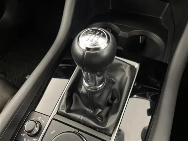 2021 Mazda 3 Fastback — photo 3 | Tuminion Kenya