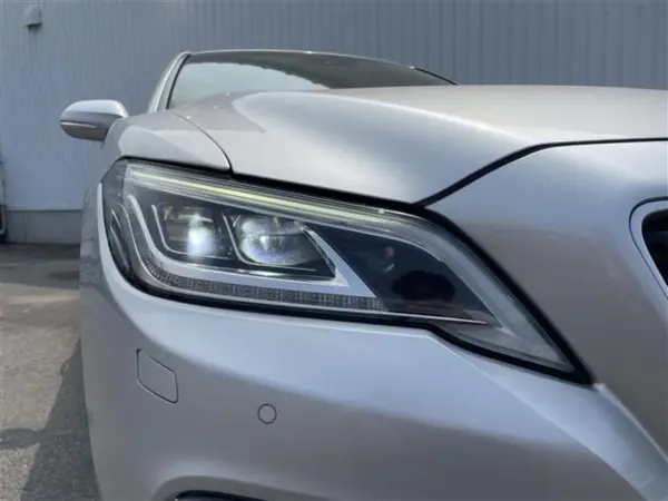 2019 Toyota Crown — photo 9 | Tuminion Kenya