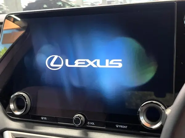 2024 Lexus Rx — photo 3 | Tuminion Kenya