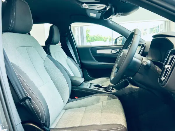 2021 Volvo Xc40 — photo 9 | Tuminion Kenya